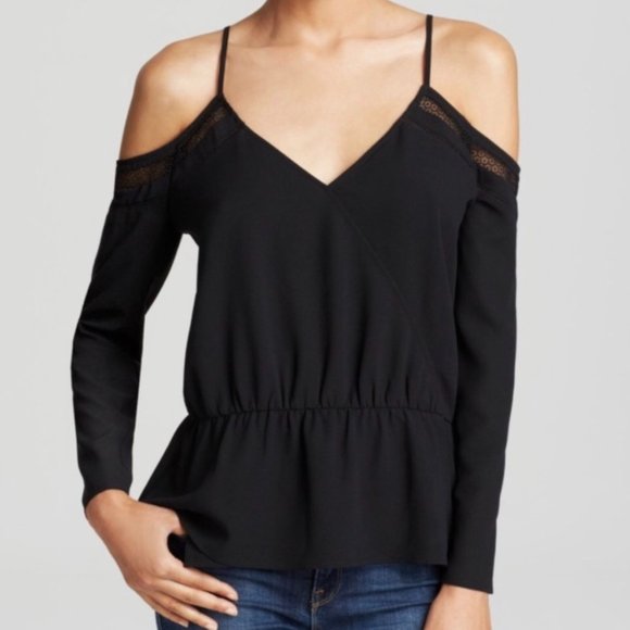 Cooper & Ella XS Cold Shoulder Sleeve V-Neck Top - Picture 1 of 11